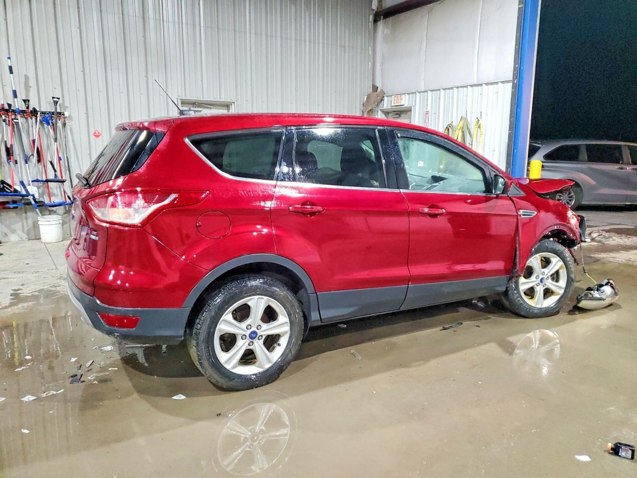 2016 FORD ESCAPE SE photo 3