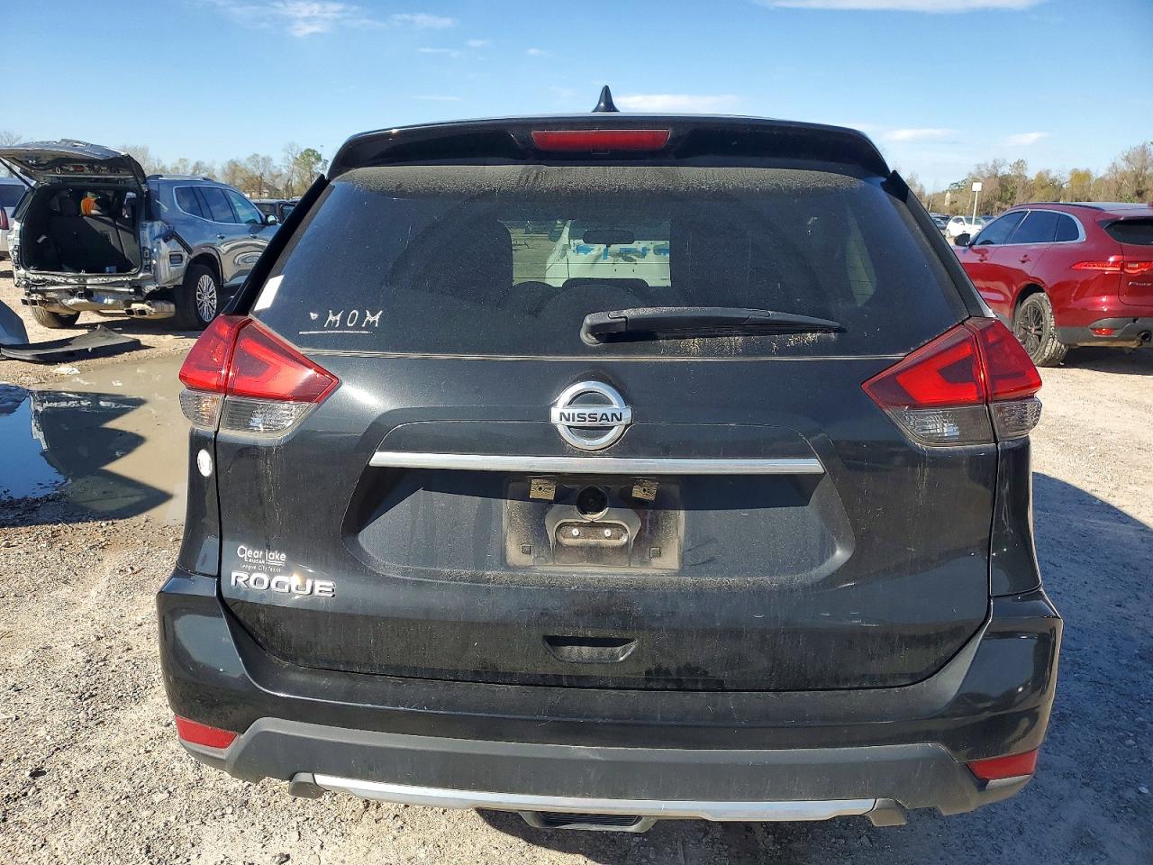 2017 NISSAN ROGUE SV photo 6