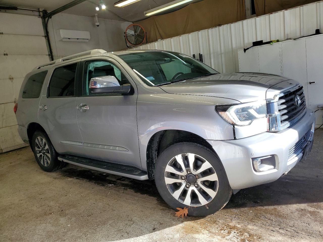 2019 TOYOTA SEQUOIA LIMITED photo 4