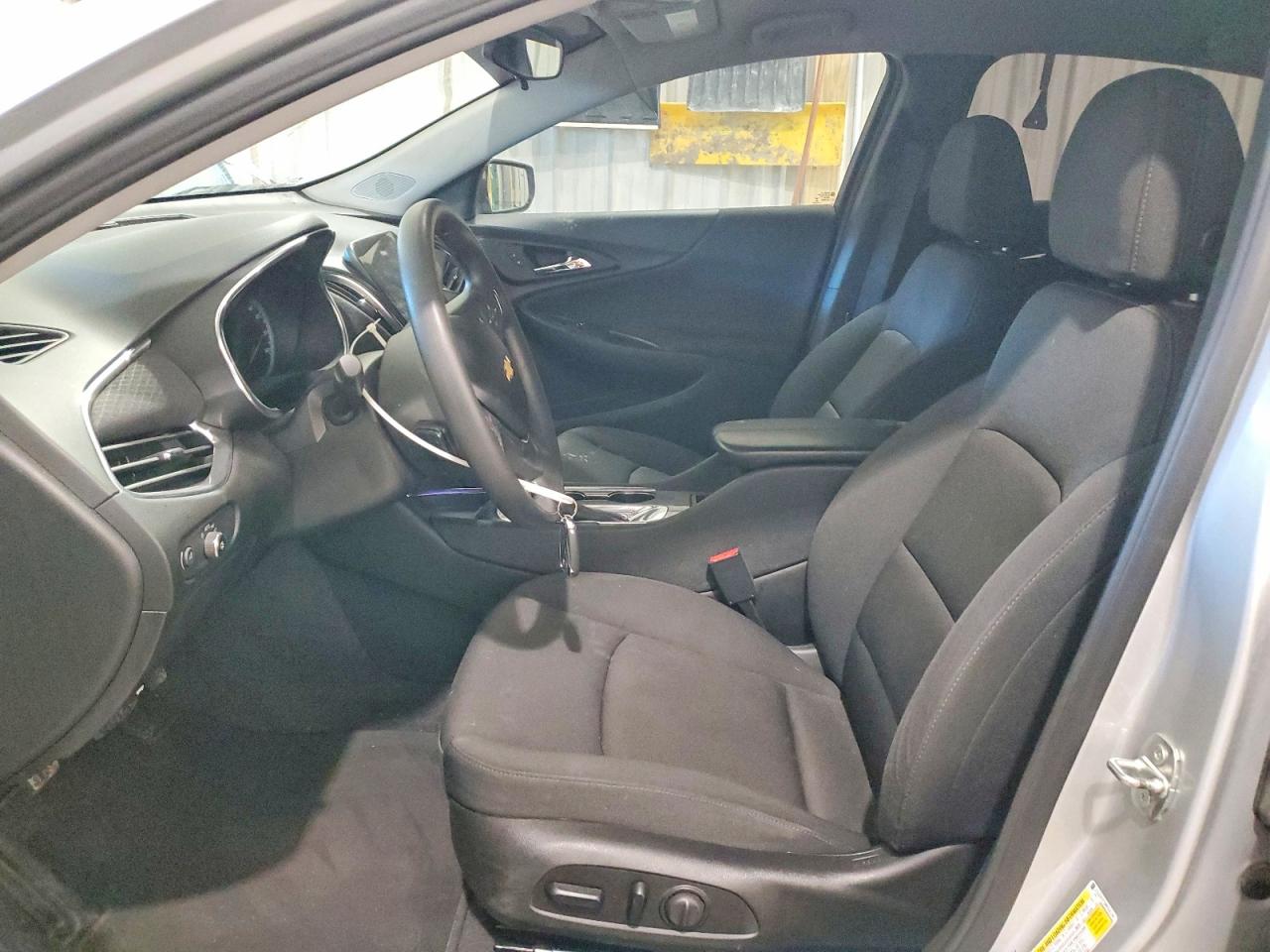 2021 CHEVROLET MALIBU LT photo 7