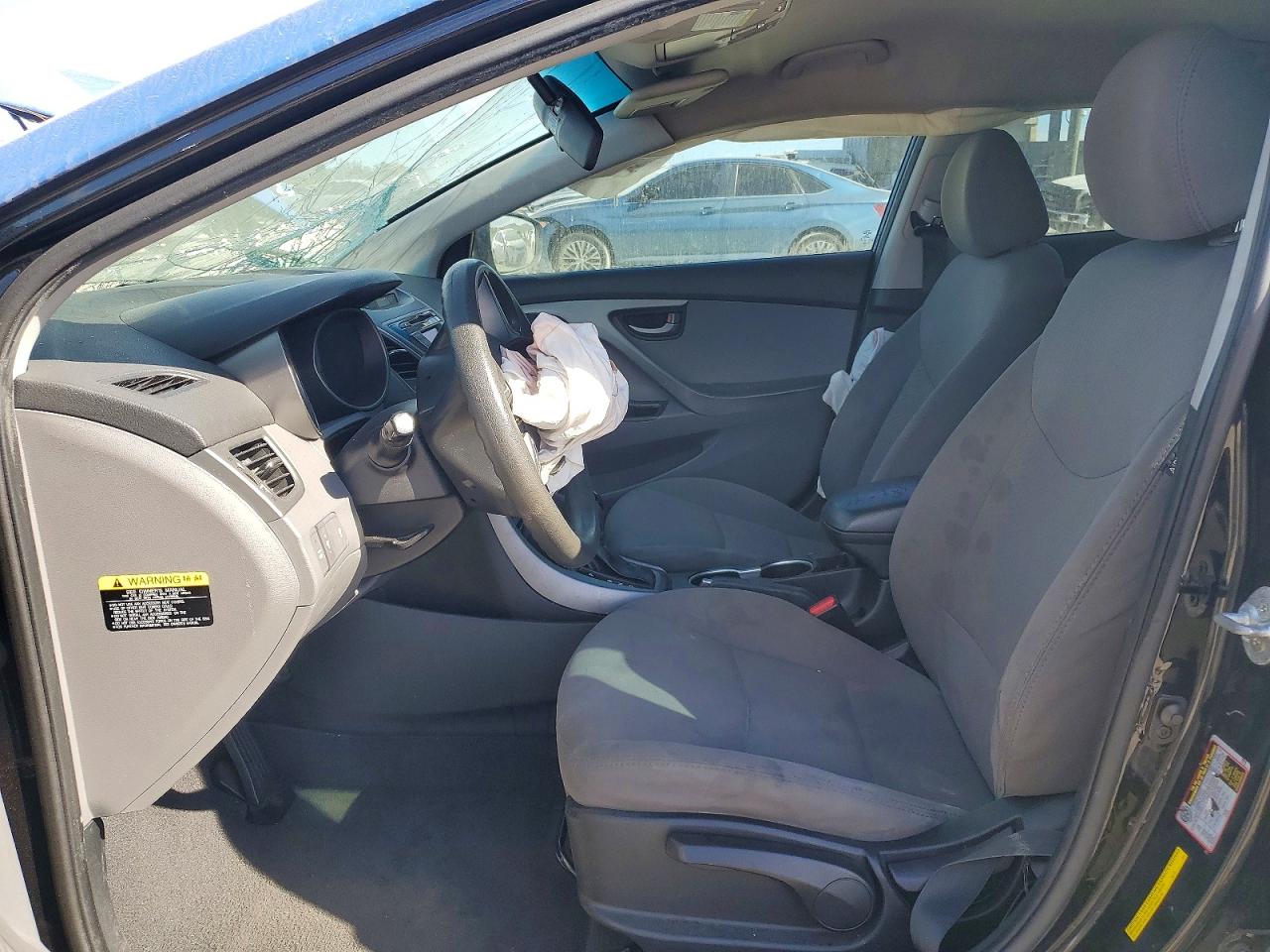 2015 HYUNDAI ELANTRA SE photo 7
