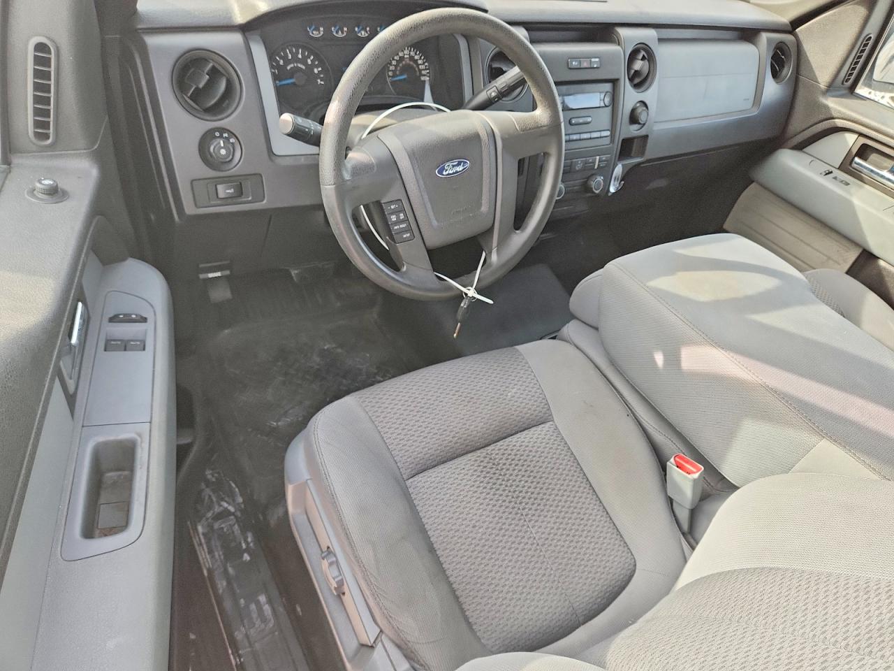 2013 FORD F150 photo 8