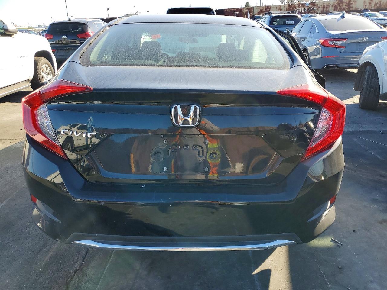 2020 HONDA CIVIC LX photo 6