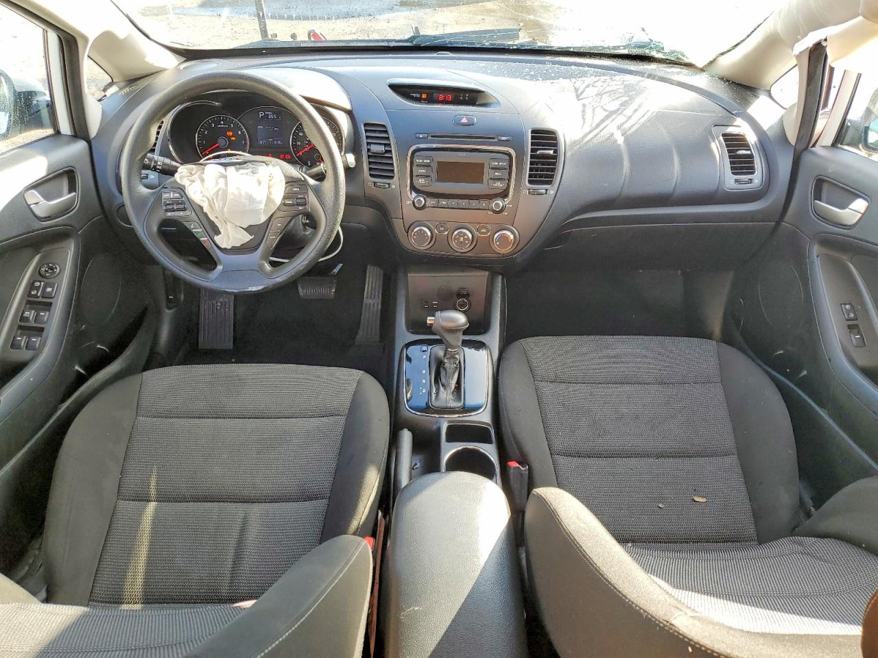 2018 KIA FORTE LX photo 8