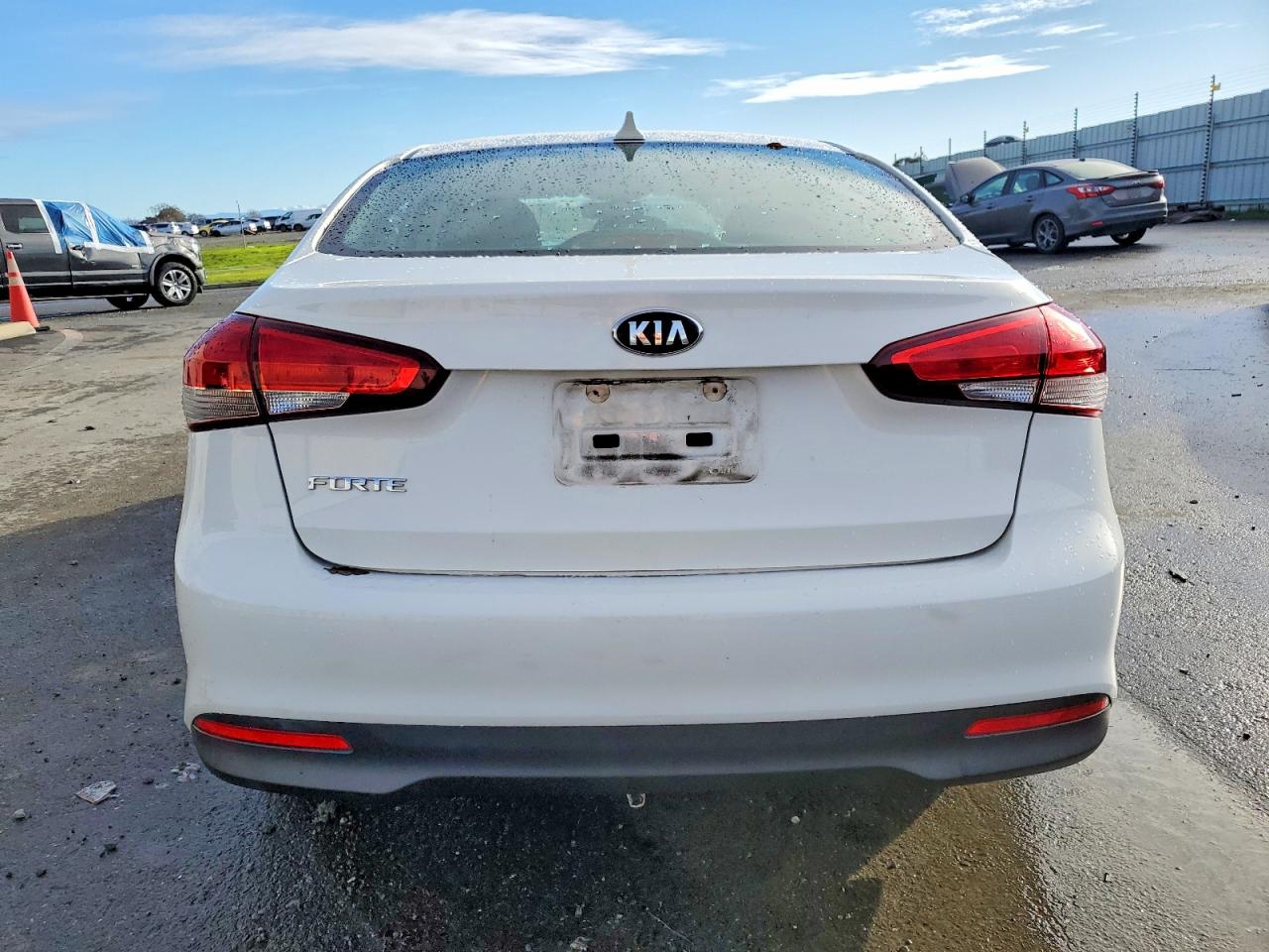 2018 KIA FORTE LX photo 6