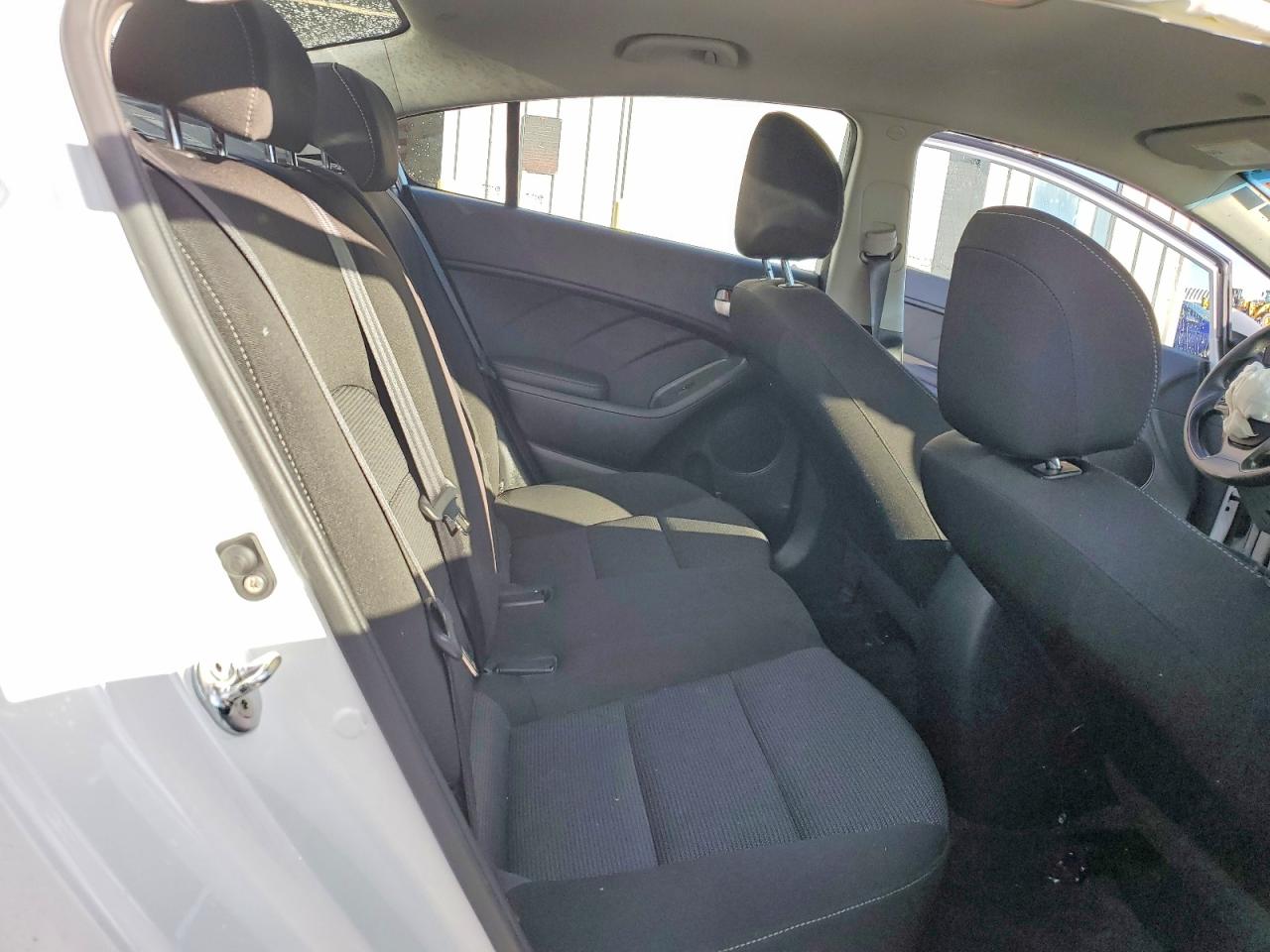 2018 KIA FORTE LX photo 10