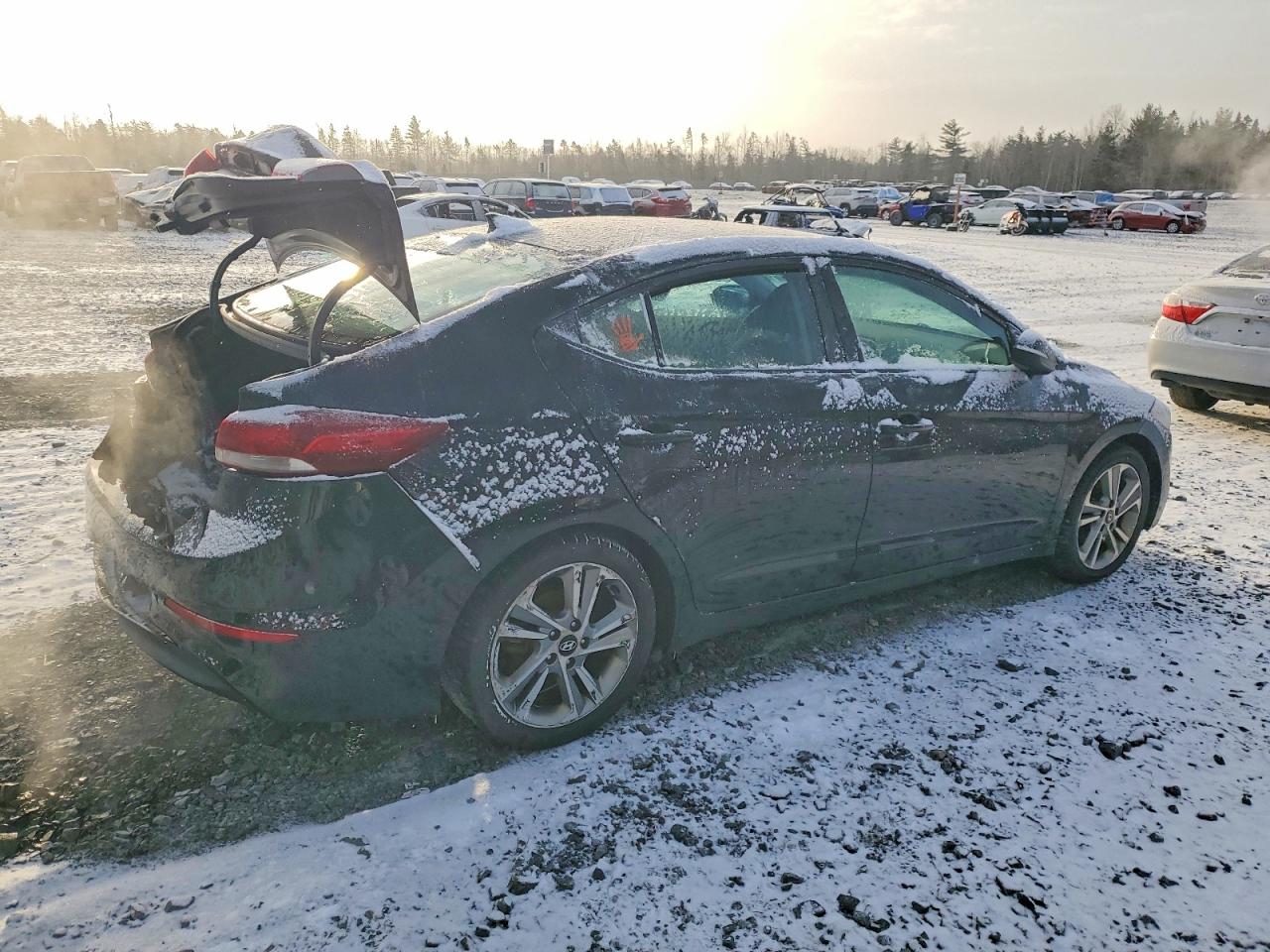 2017 HYUNDAI ELANTRA SE photo 3