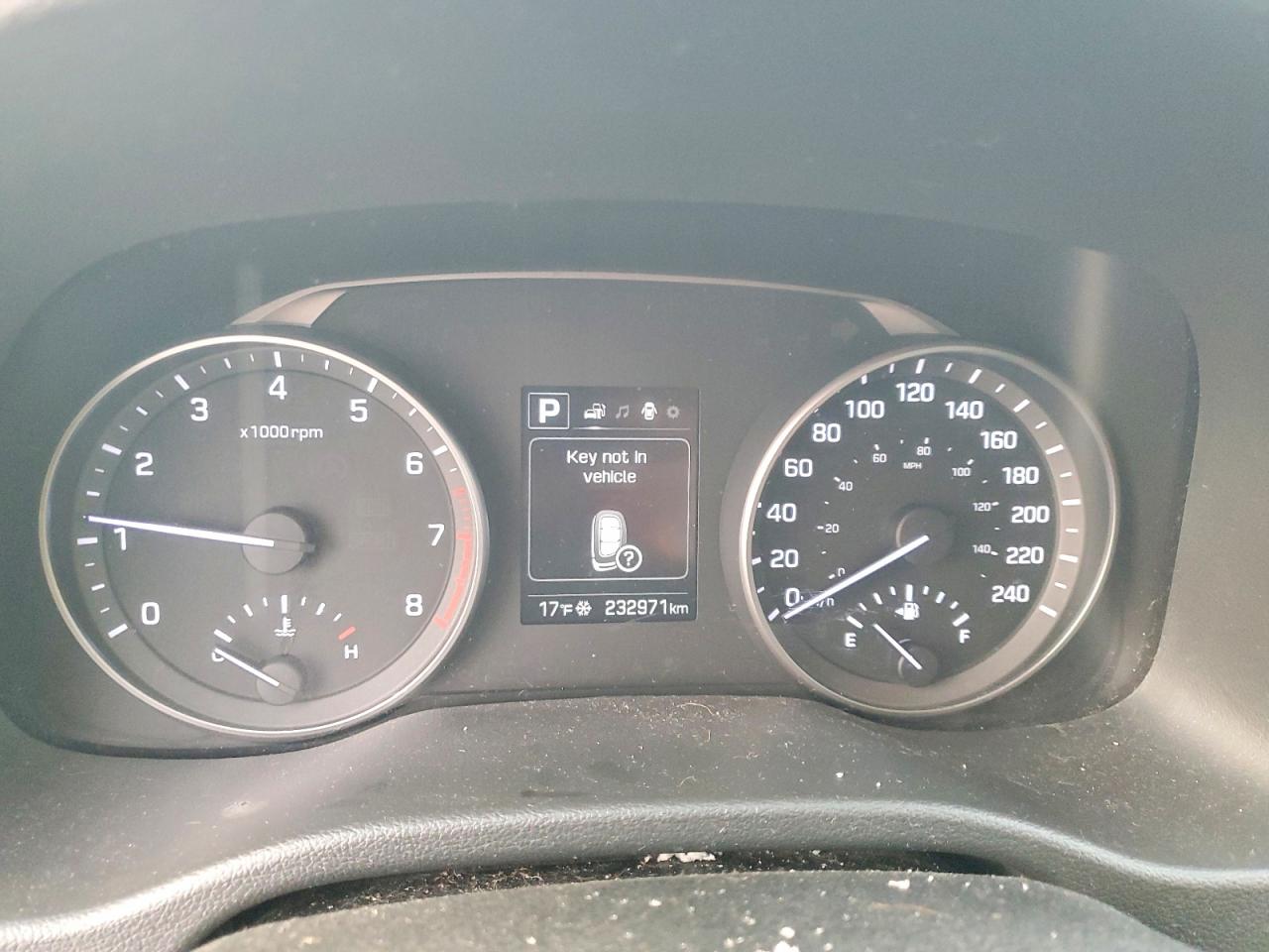 2017 HYUNDAI ELANTRA SE photo 9