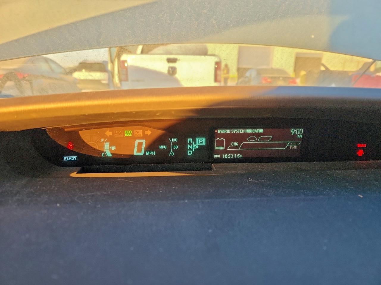 2015 TOYOTA PRIUS photo 9