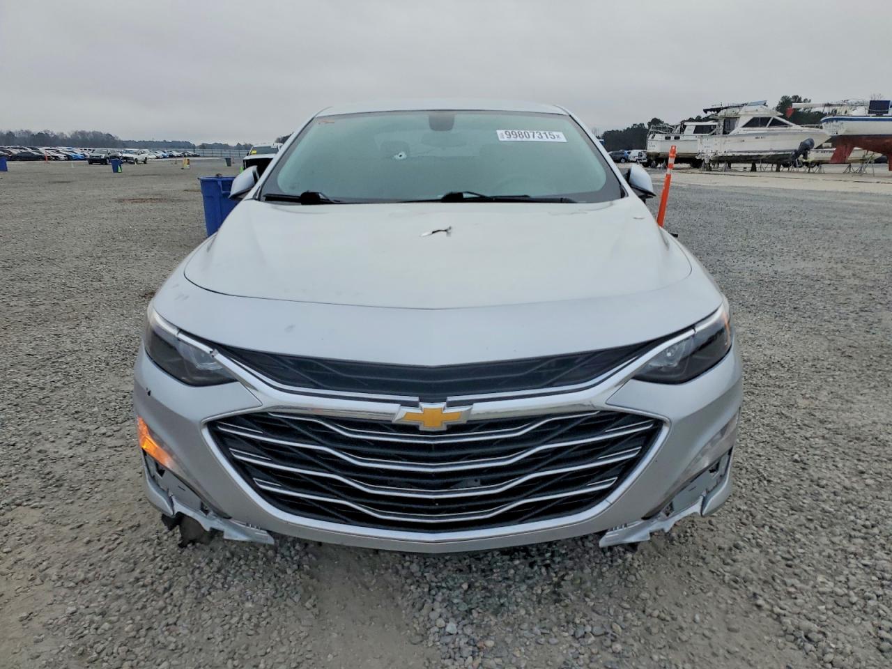 2022 CHEVROLET MALIBU LT photo 5
