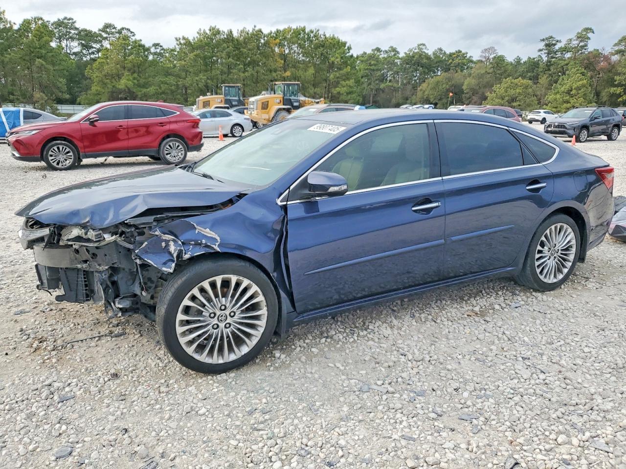 2016 TOYOTA AVALON