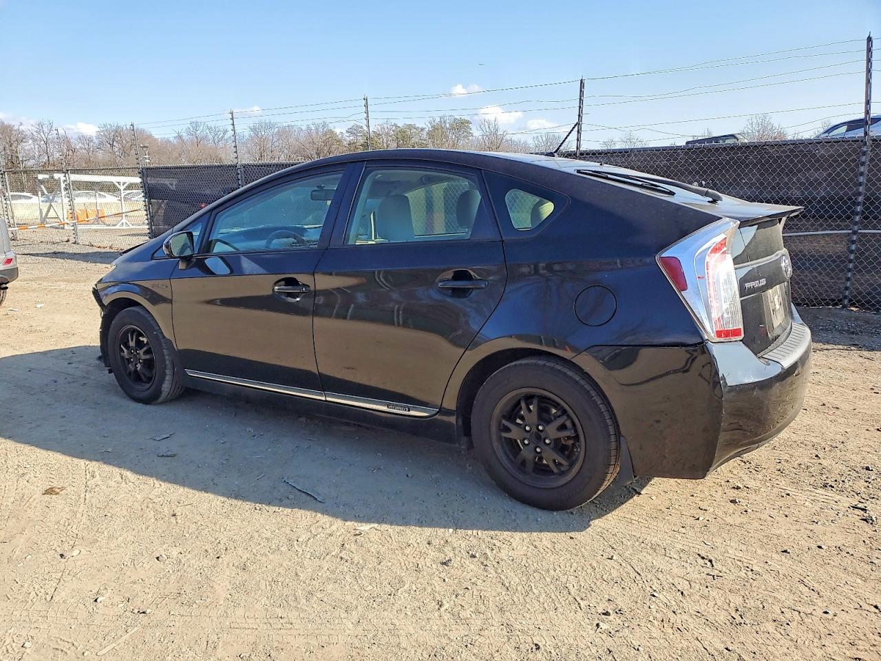 2012 TOYOTA PRIUS TWO photo 2