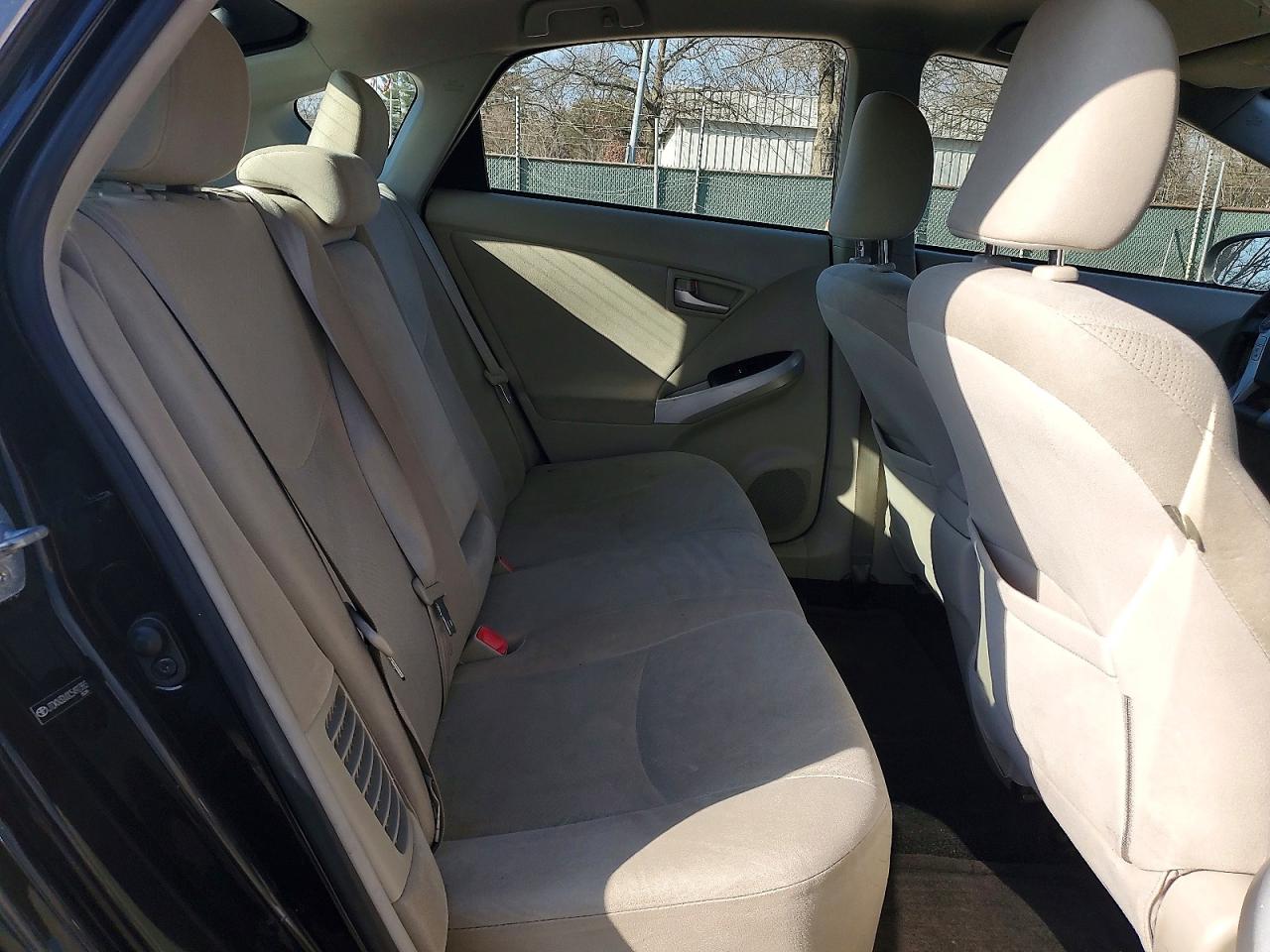 2012 TOYOTA PRIUS TWO photo 10