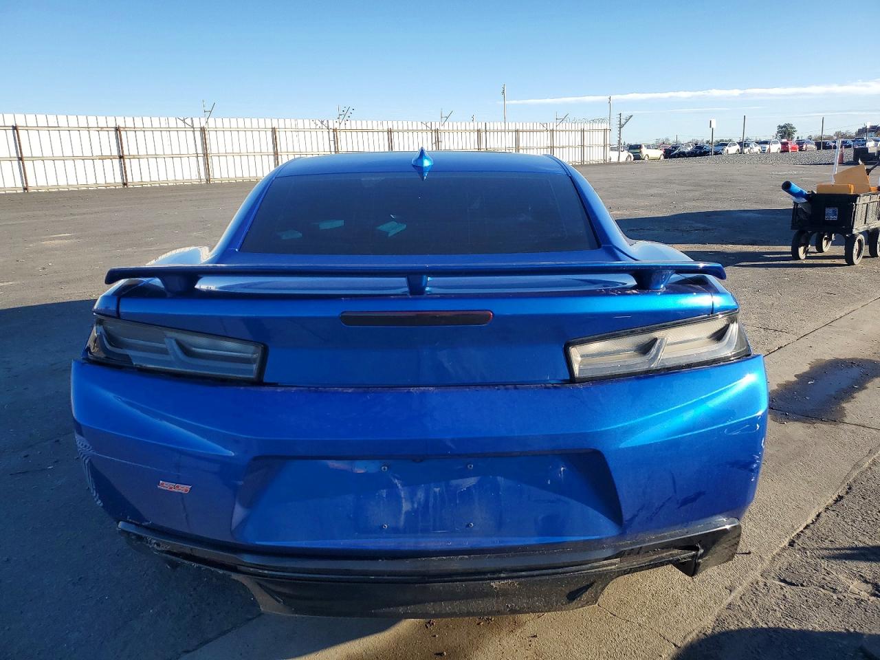 2017 CHEVROLET CAMARO SS photo 6