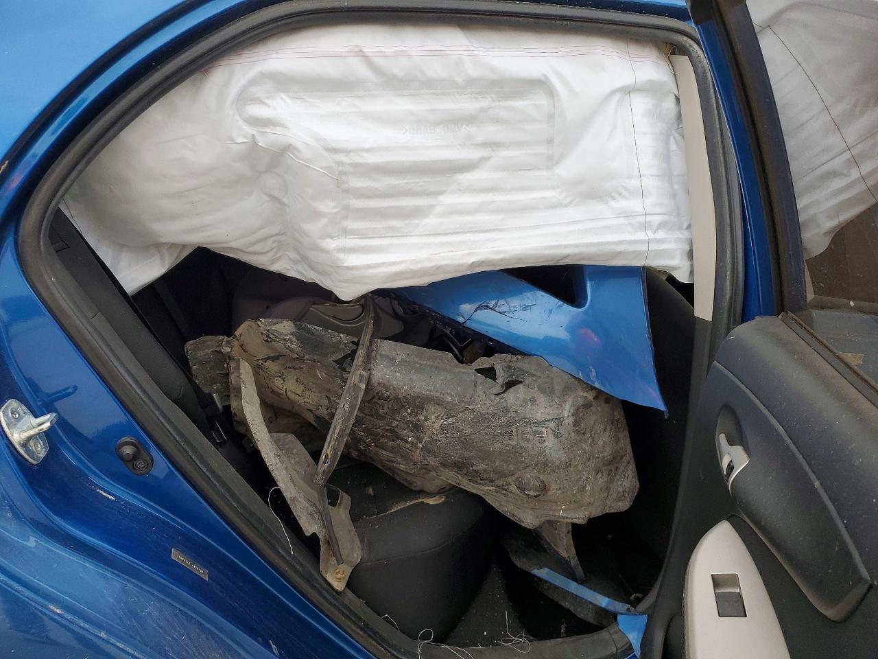 2010 TOYOTA COROLLA BASE photo 10