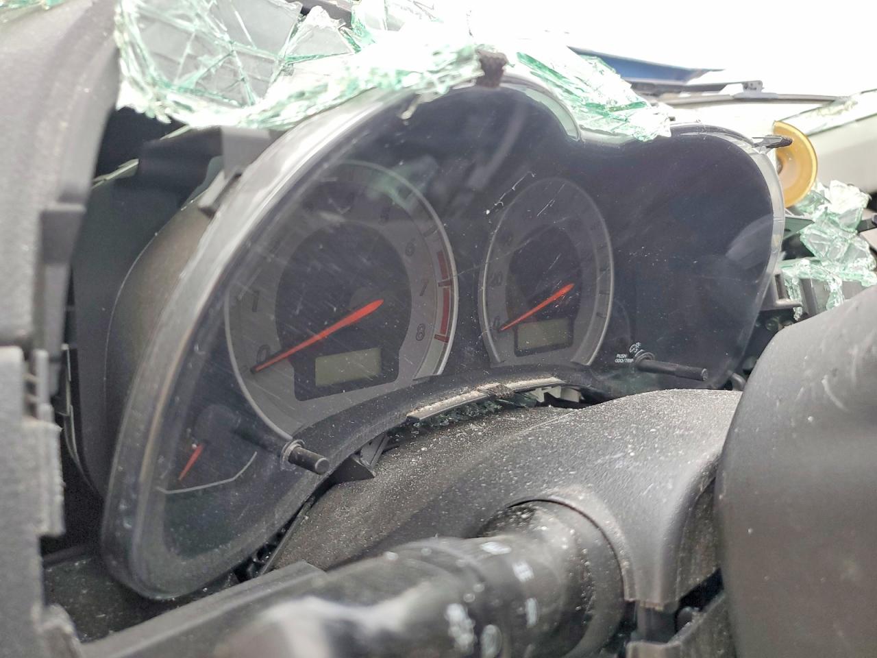 2010 TOYOTA COROLLA BASE photo 9