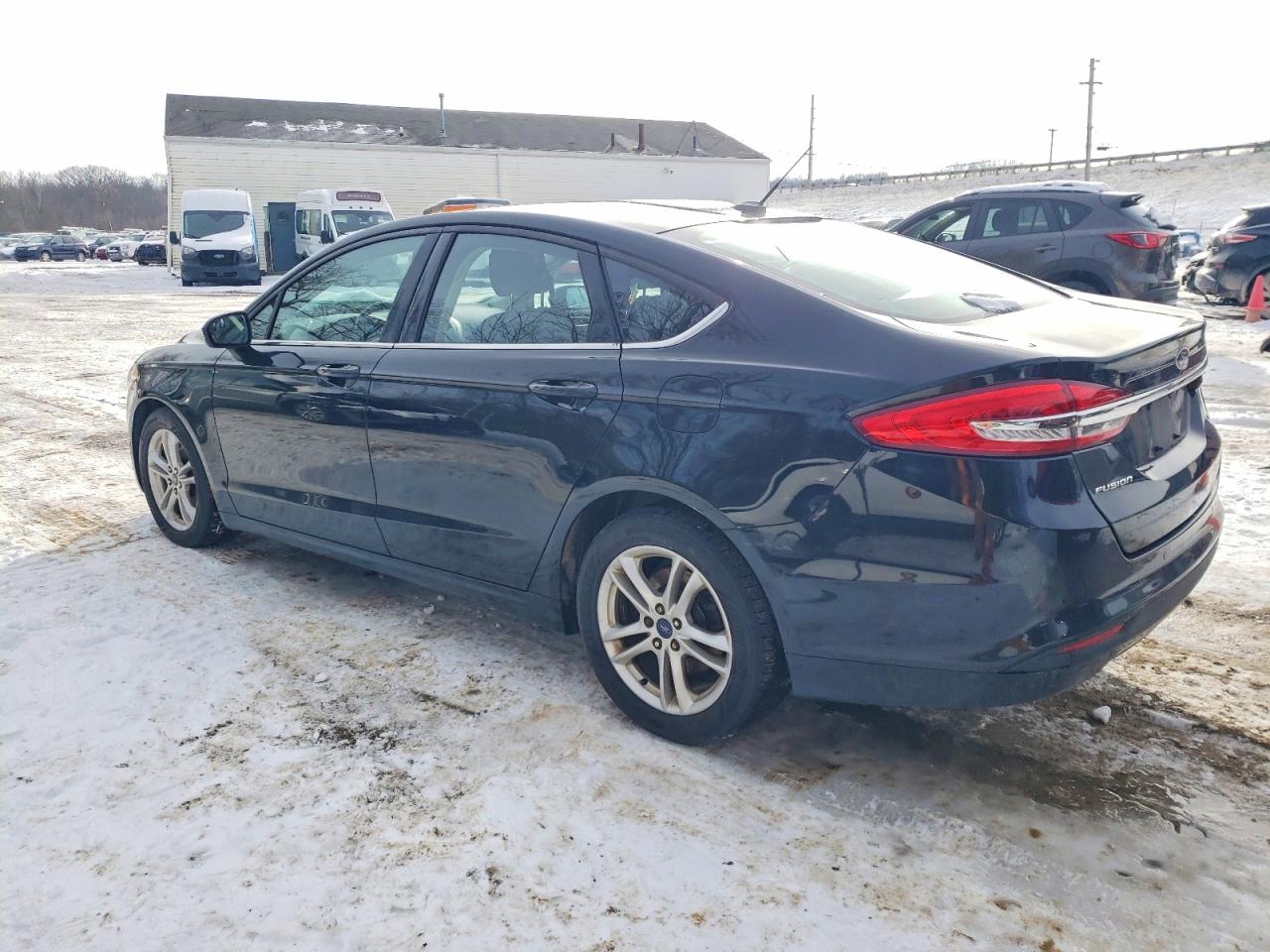 2018 FORD FUSION SE photo 2