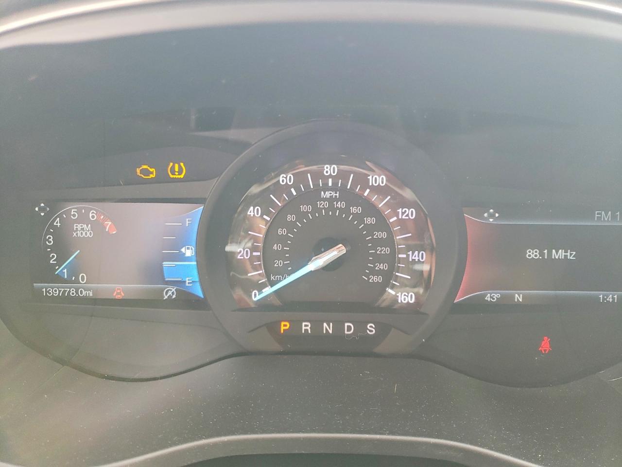 2018 FORD FUSION SE photo 9