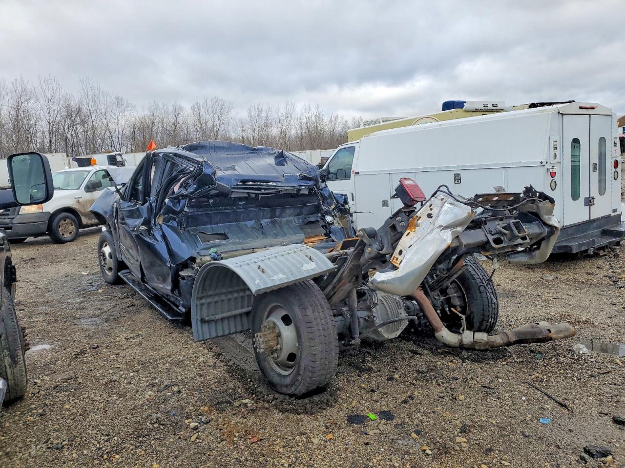 2022 FORD F350 SUPER DUTY photo 2