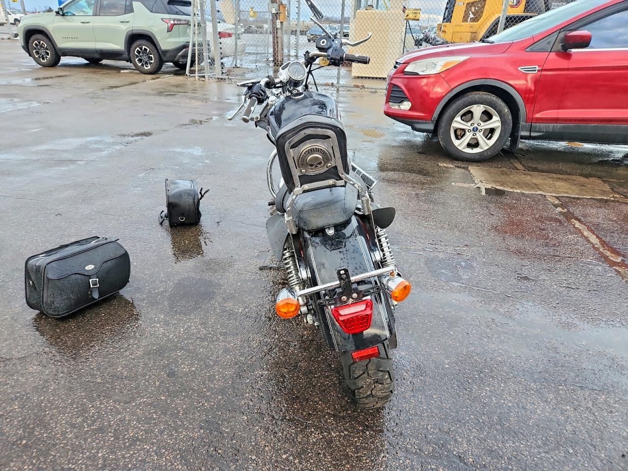 2013 HARLEY-DAVIDSON XL1200 C photo 4