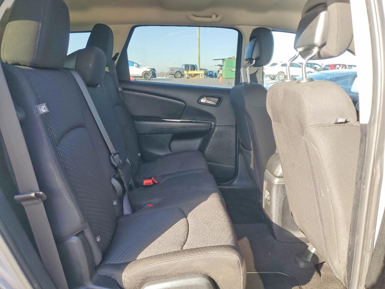 2018 DODGE JOURNEY SE photo 11