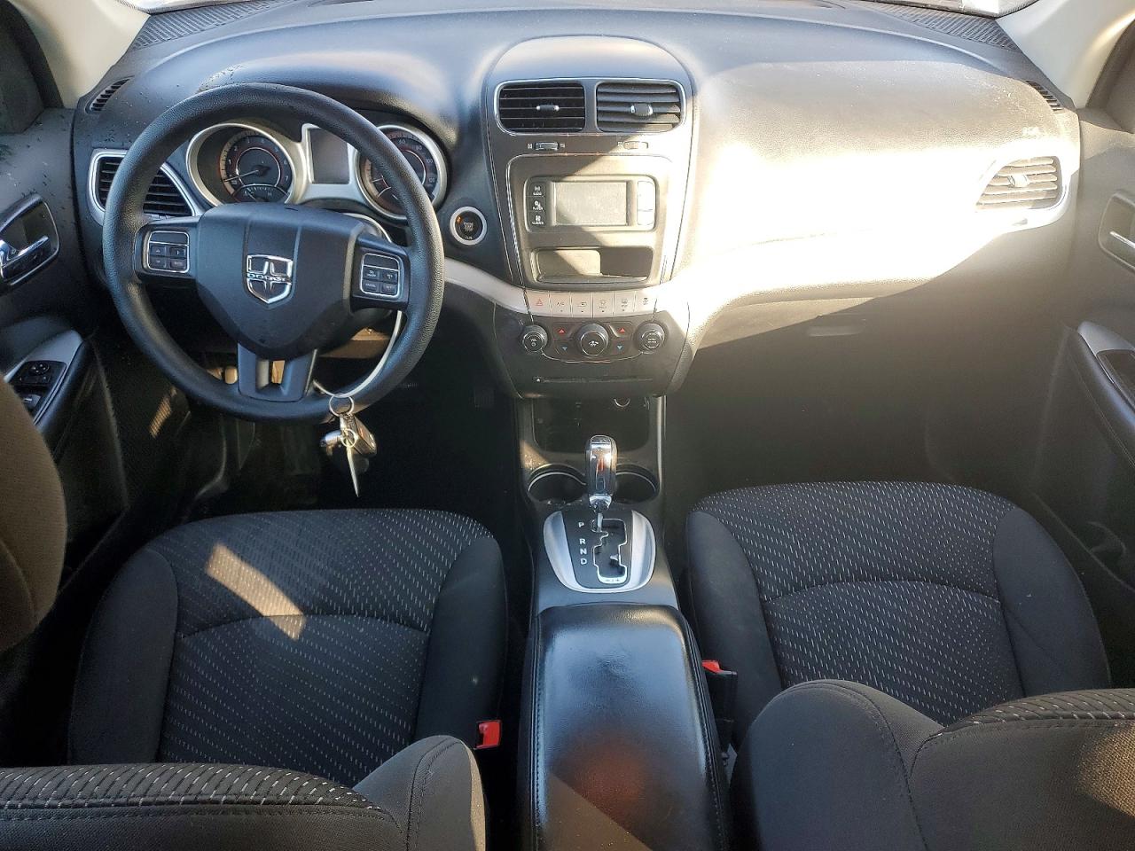 2018 DODGE JOURNEY SE photo 8