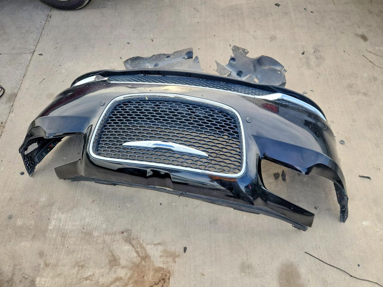 2016 CHRYSLER 300 LIMITED photo 23