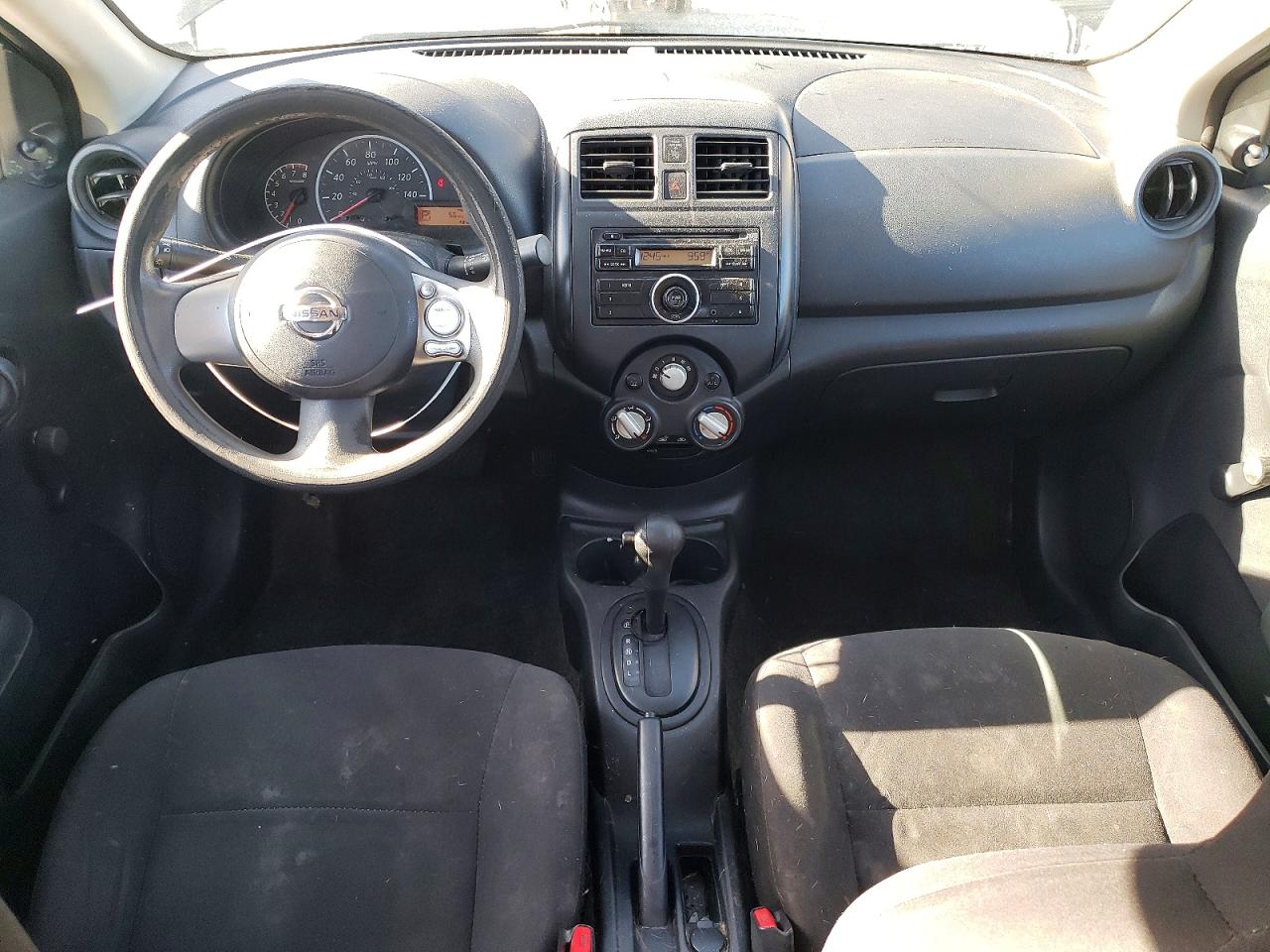 2014 NISSAN VERSA S photo 8