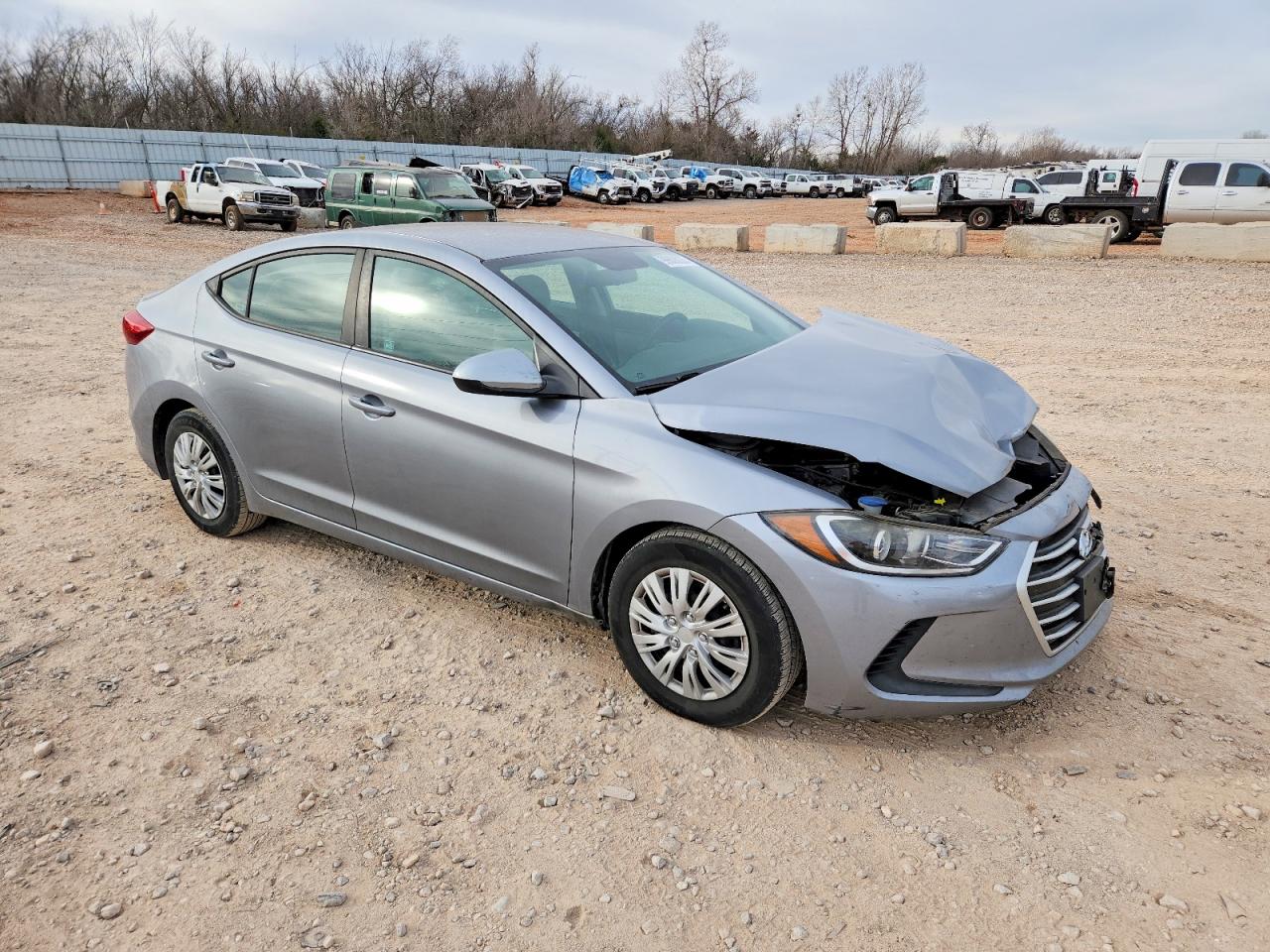 2017 HYUNDAI ELANTRA SE photo 4