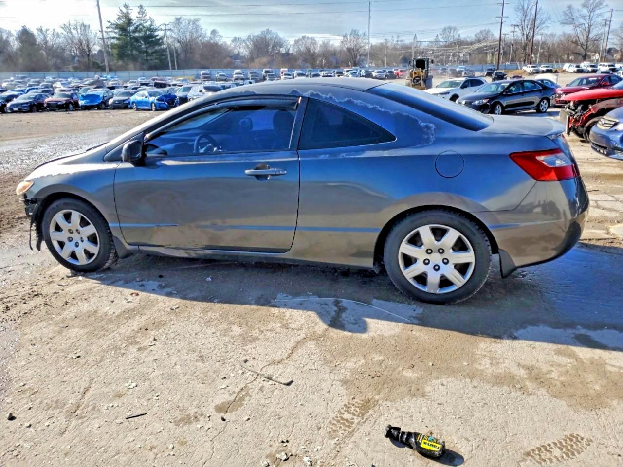 2010 HONDA CIVIC LX photo 2