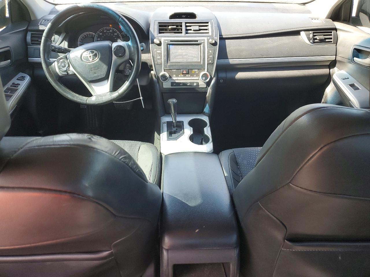 2012 TOYOTA CAMRY BASE photo 8