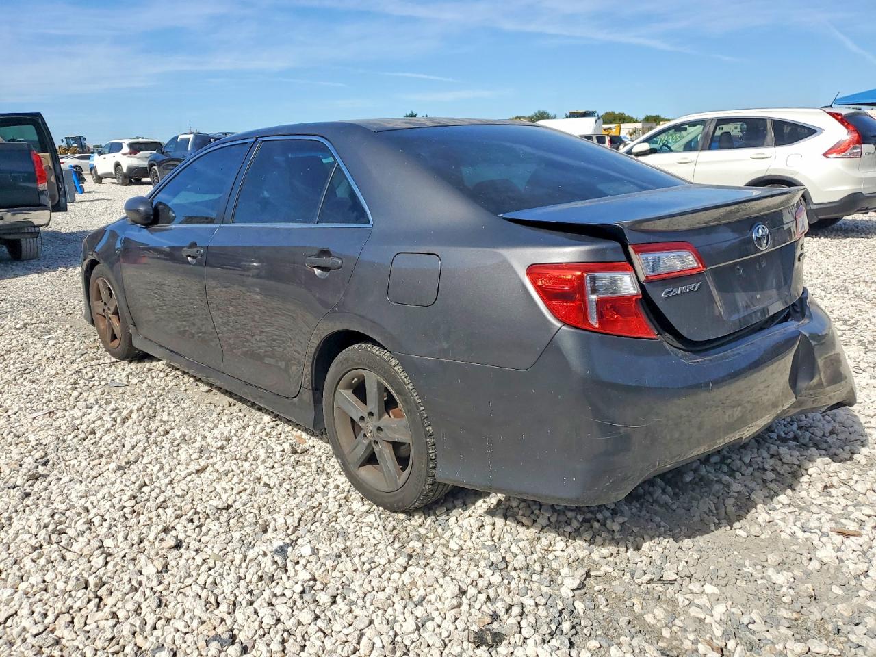 2012 TOYOTA CAMRY BASE photo 2