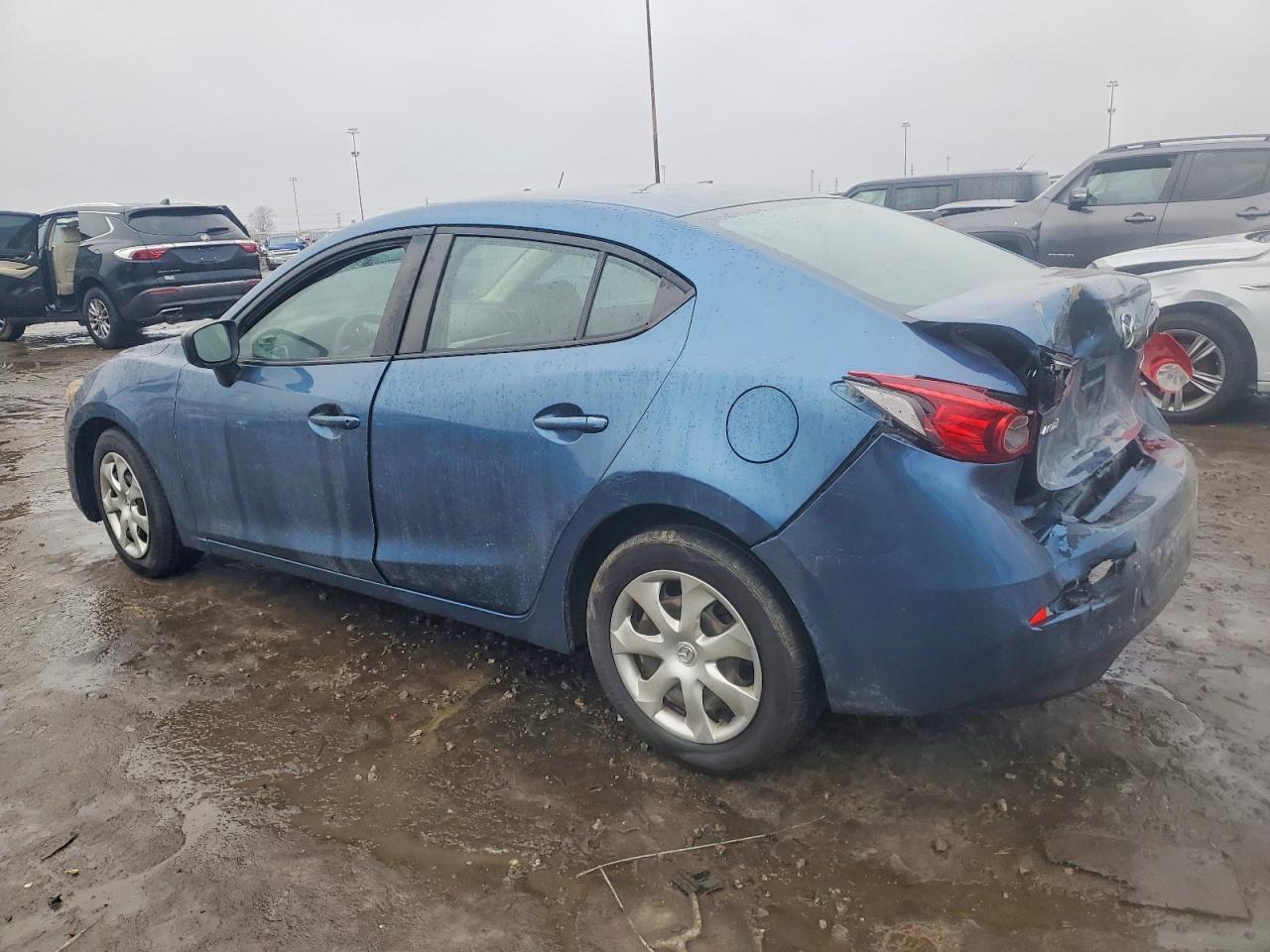 2017 MAZDA 3 SPORT photo 2