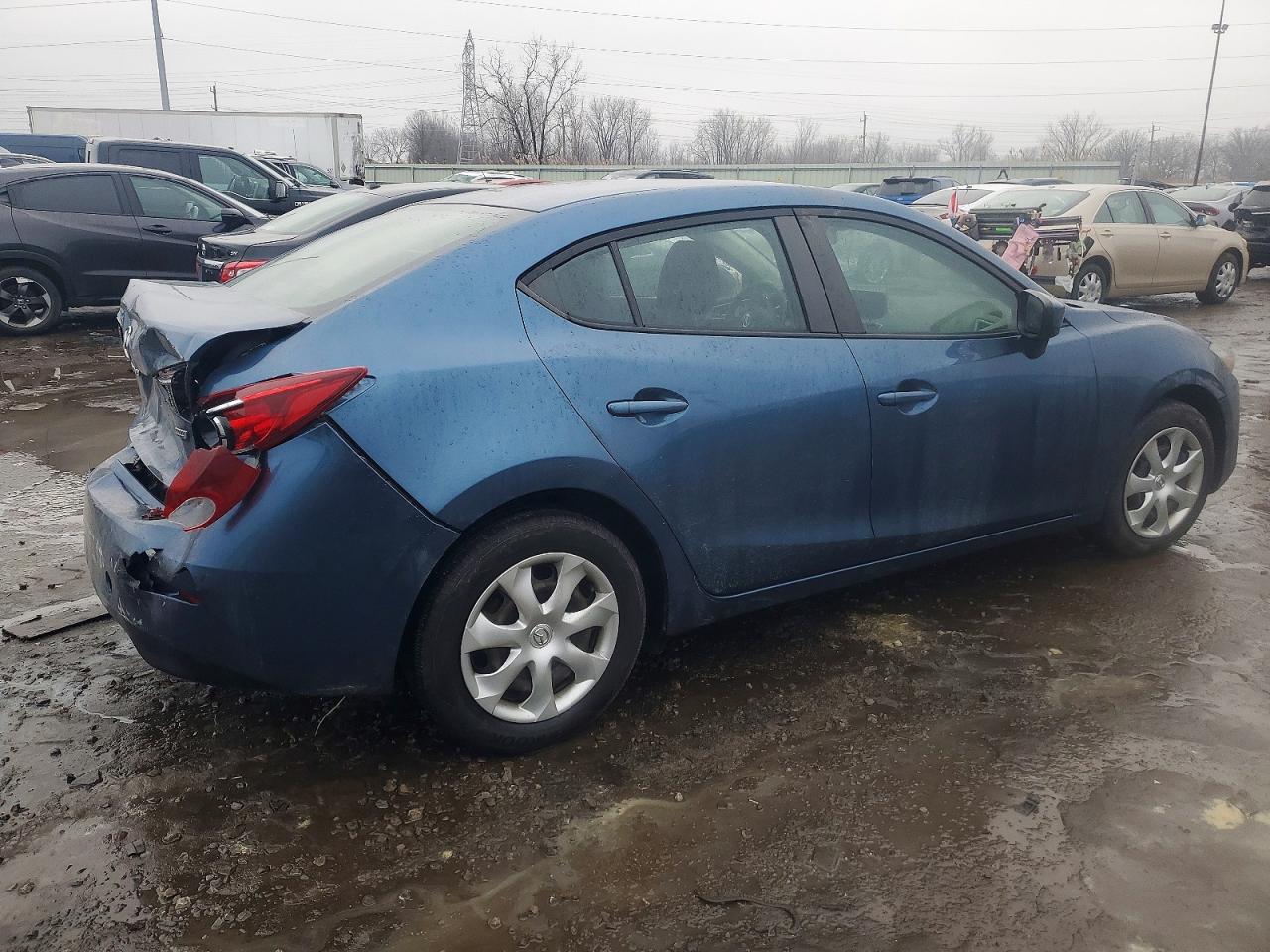 2017 MAZDA 3 SPORT photo 3