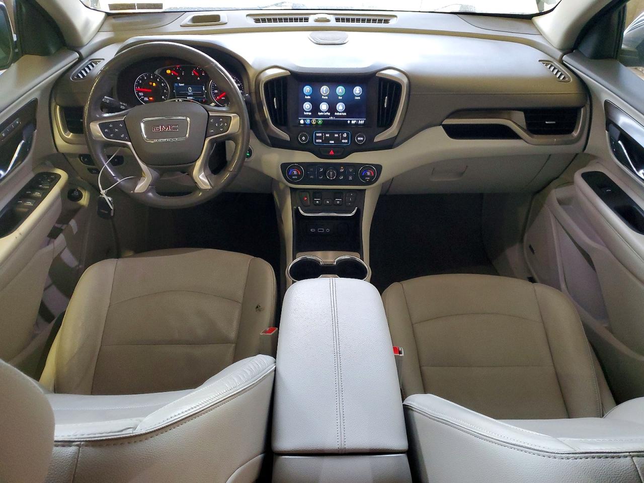 2018 GMC TERRAIN DENALI photo 8