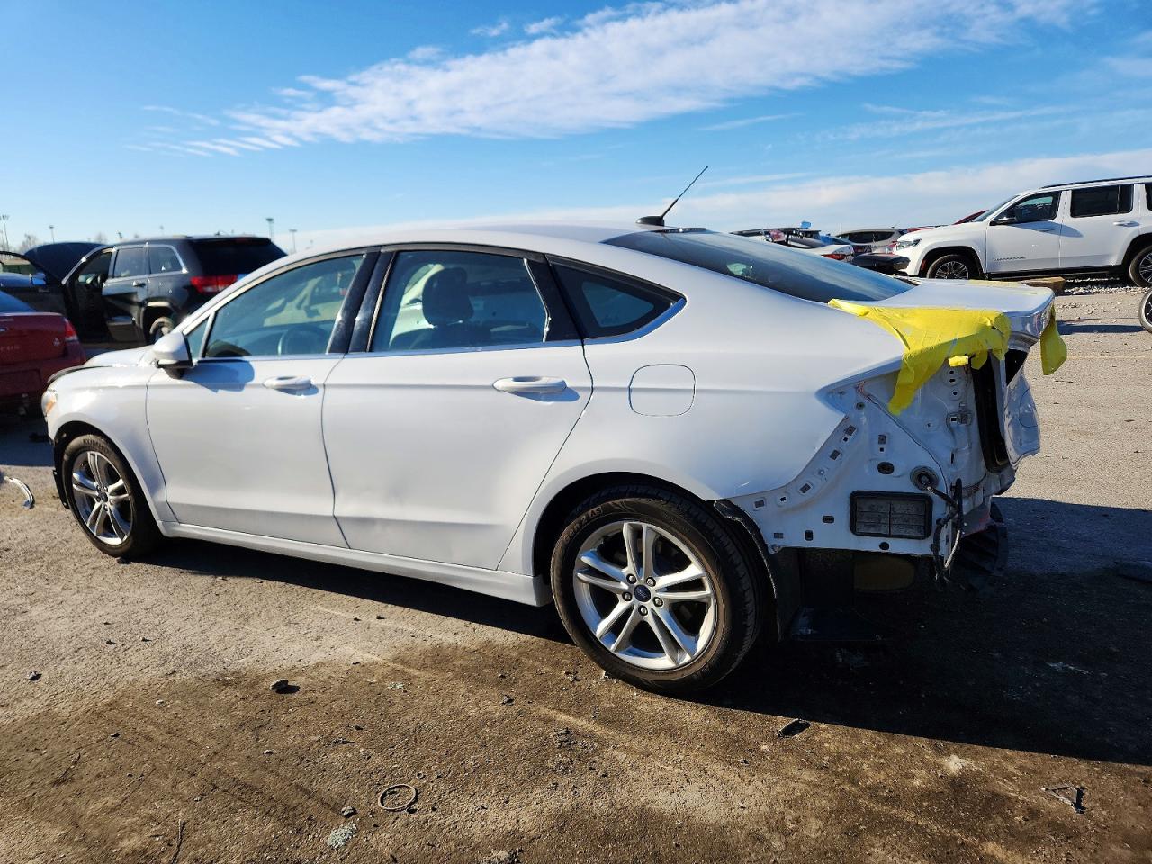 2018 FORD FUSION SE photo 2