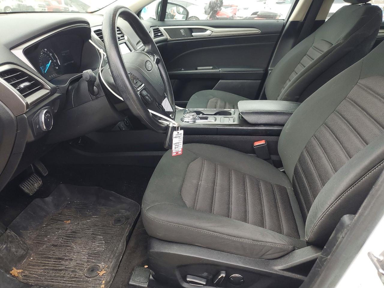 2018 FORD FUSION SE photo 7