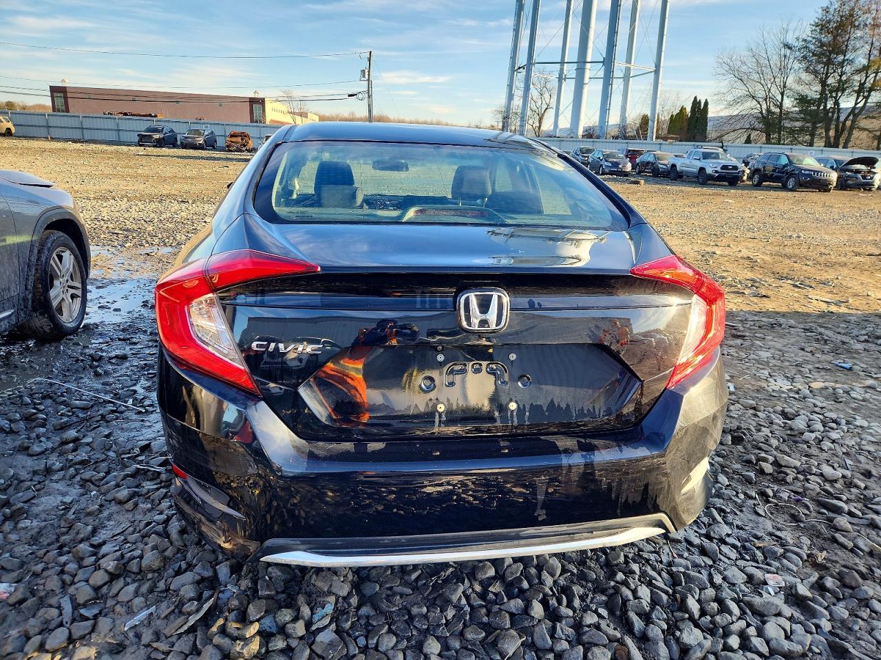 2020 HONDA CIVIC LX photo 6