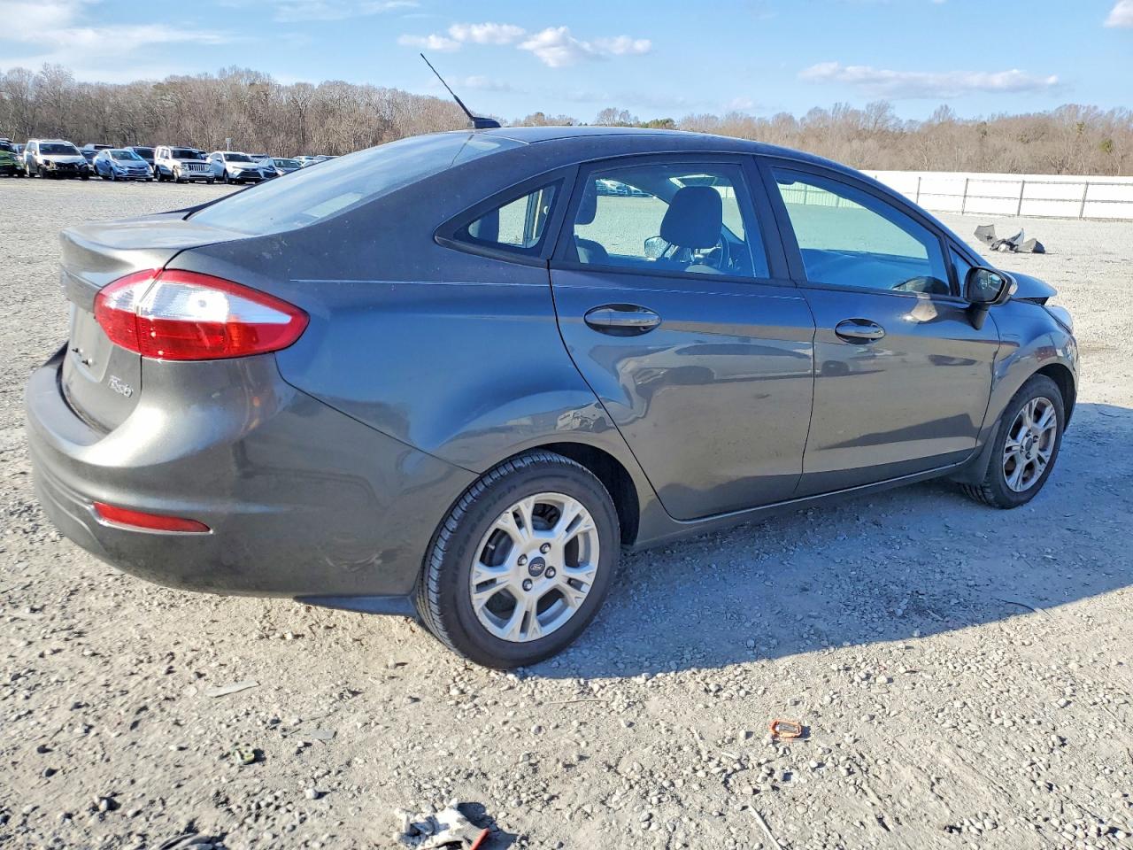 2016 FORD FIESTA SE photo 7