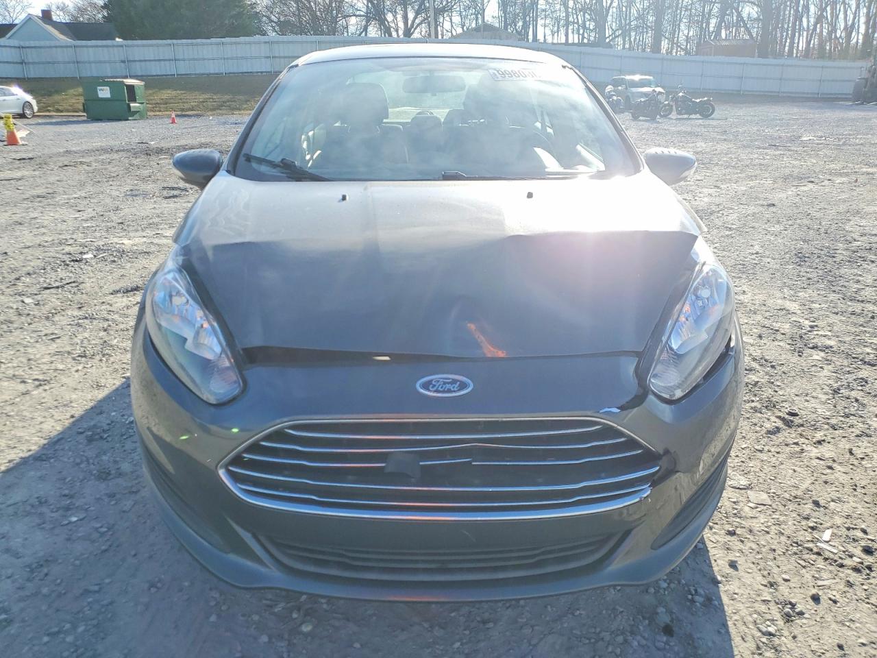 2016 FORD FIESTA SE photo 13