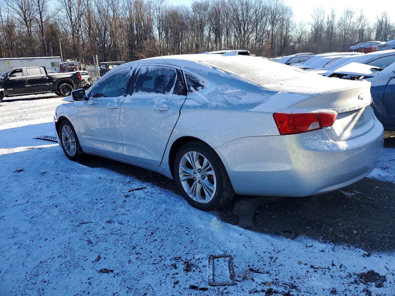 2015 CHEVROLET IMPALA LT photo 2