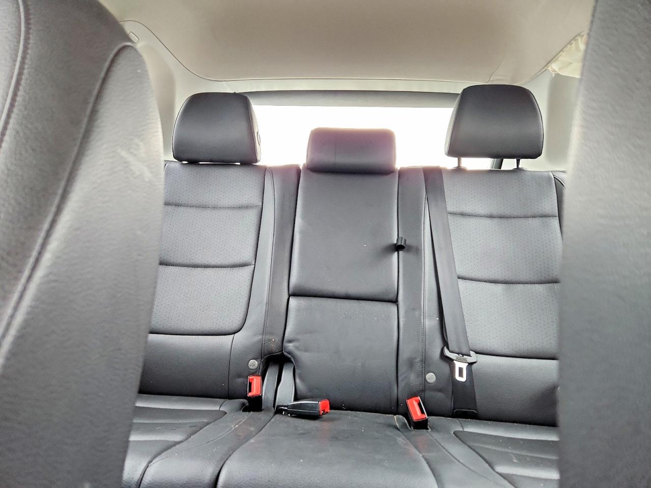 2016 VOLKSWAGEN TIGUAN S photo 10