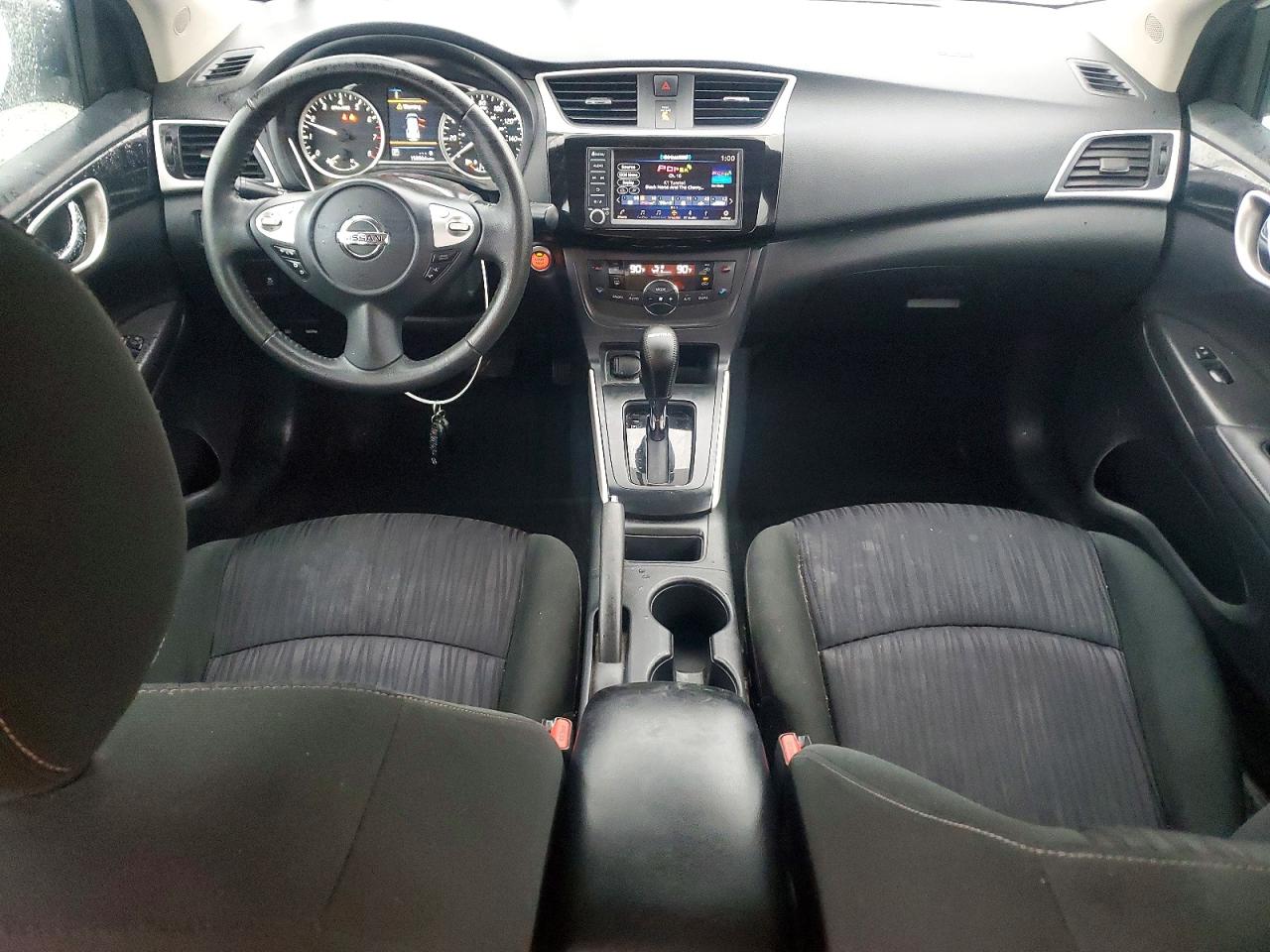 2019 NISSAN SENTRA S photo 8