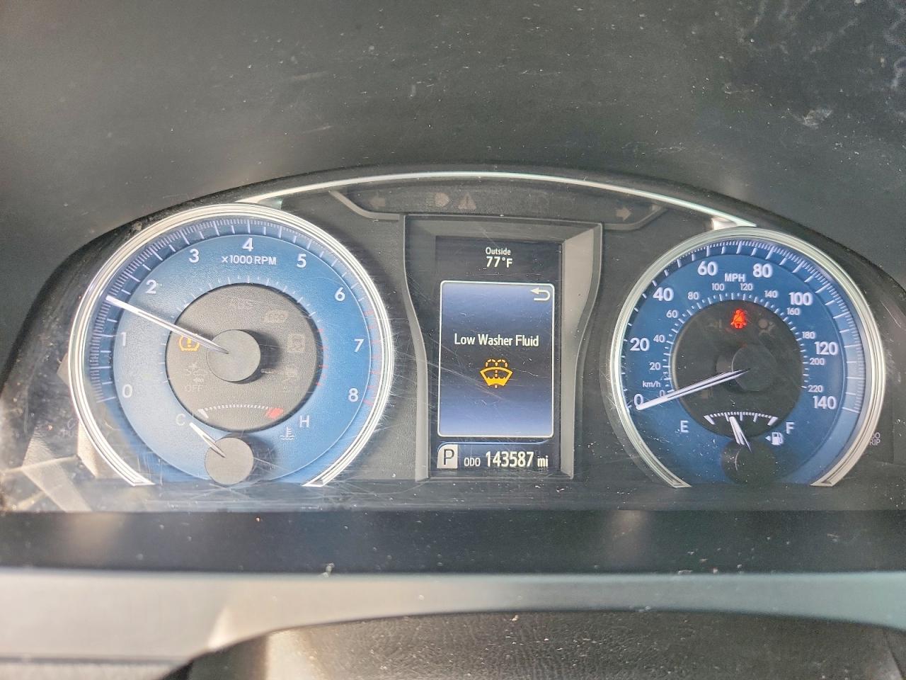 2017 TOYOTA CAMRY LE photo 17