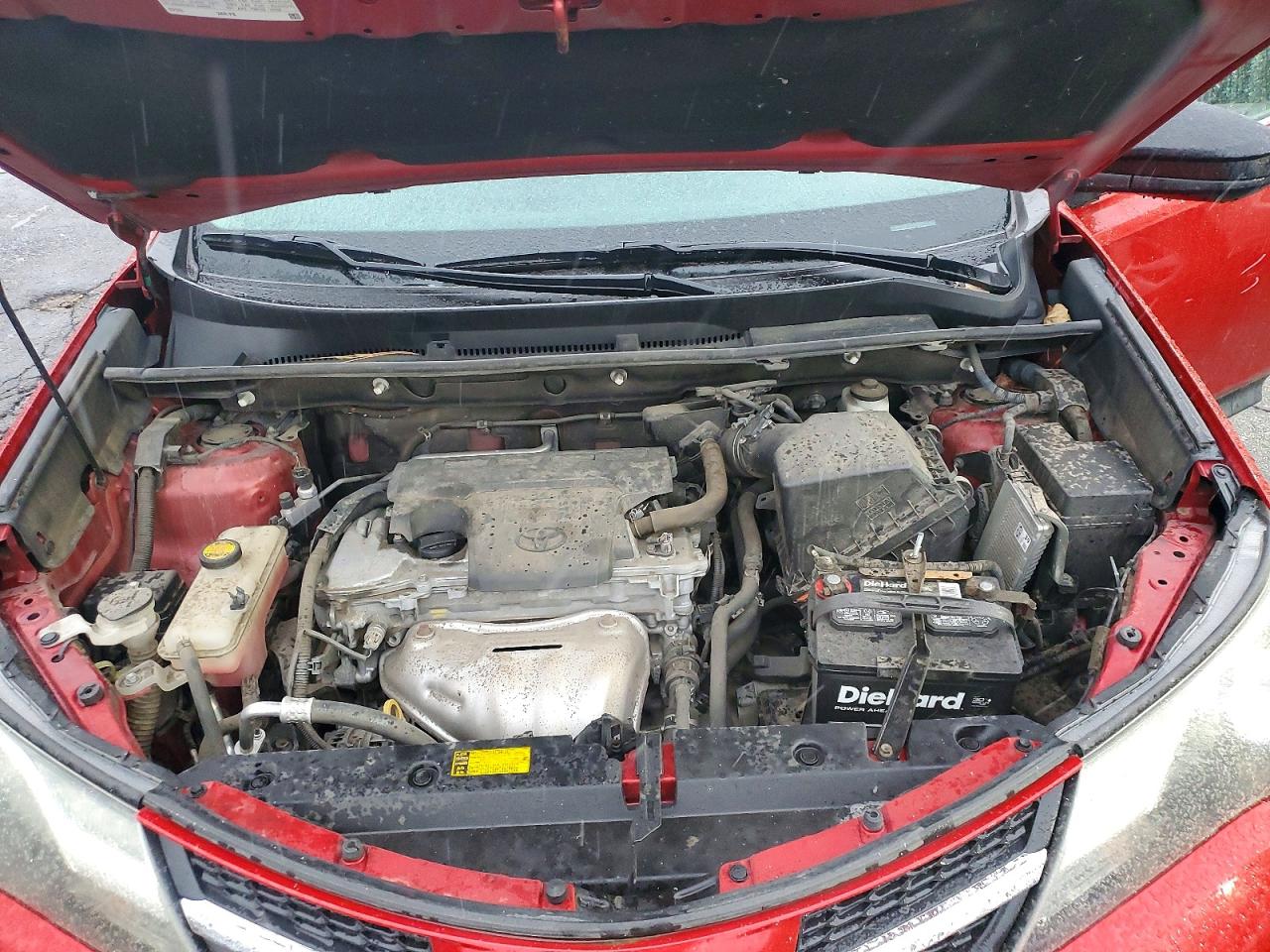 2014 TOYOTA RAV4 LE photo 12