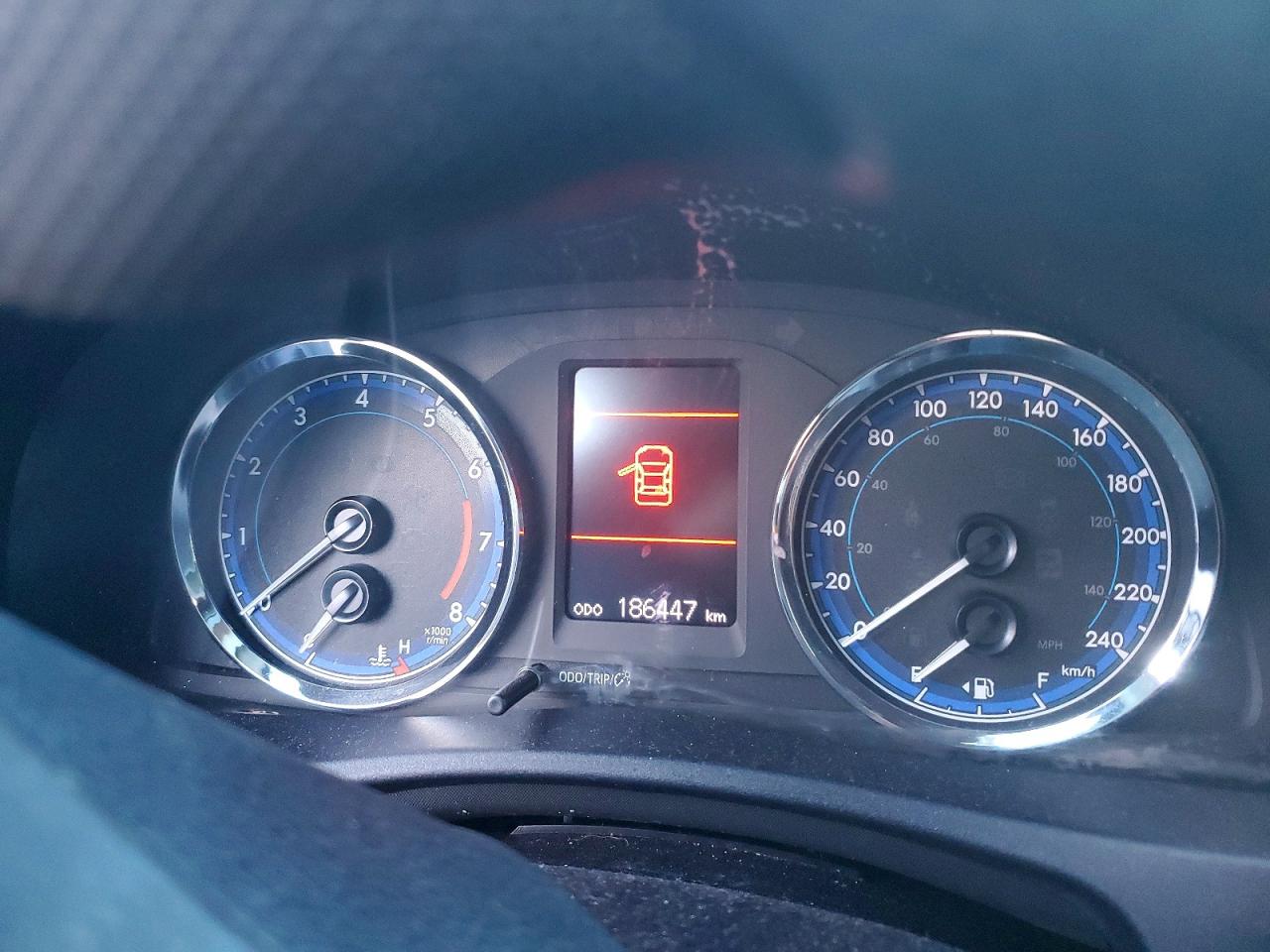 2019 TOYOTA COROLLA L photo 9