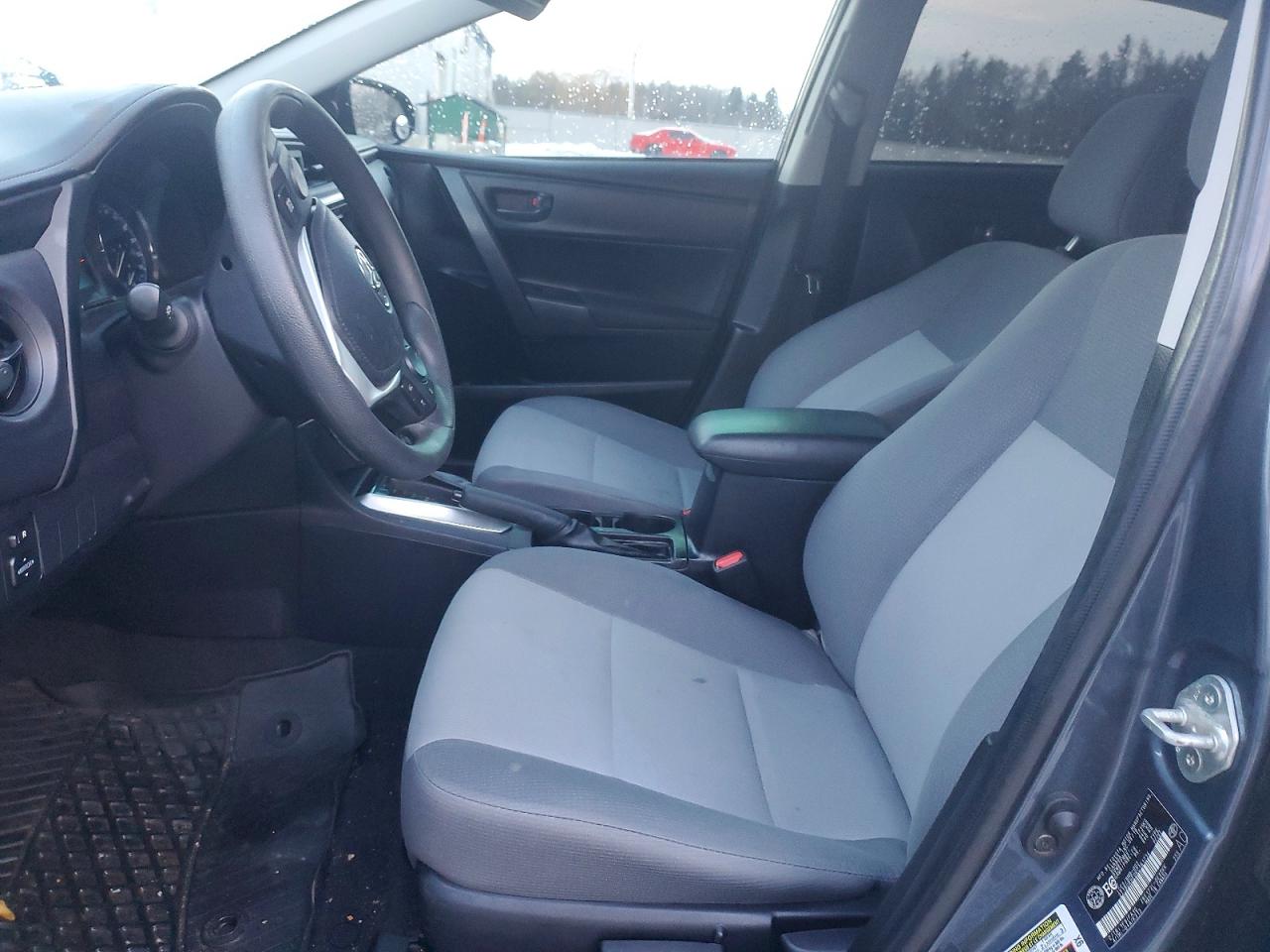 2019 TOYOTA COROLLA L photo 7
