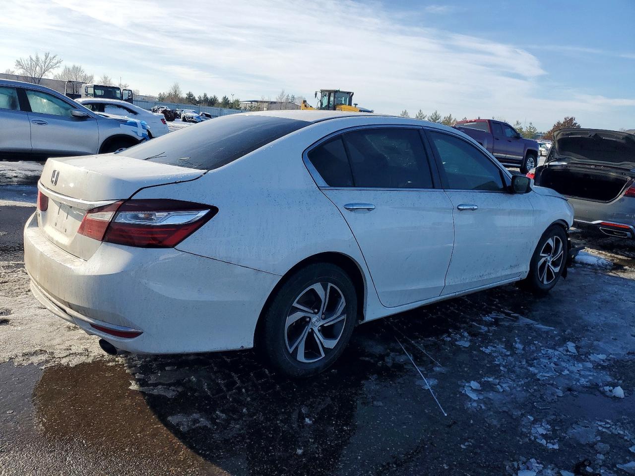 2017 HONDA ACCORD LX photo 3