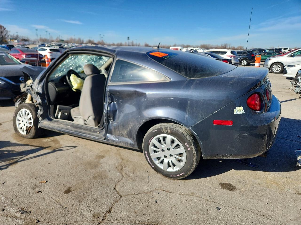 2009 CHEVROLET COBALT LS photo 2