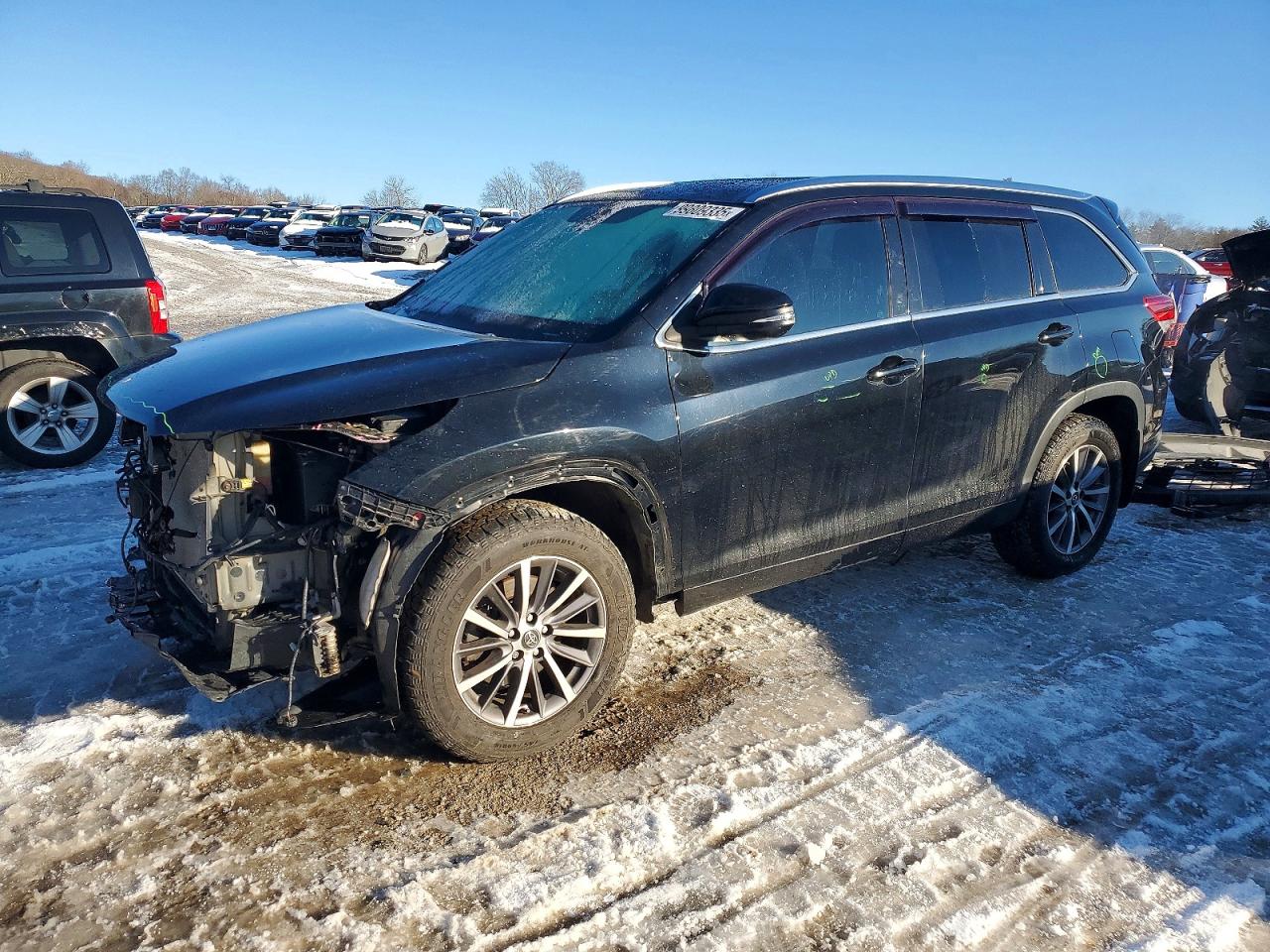 2018 TOYOTA HIGHLANDER